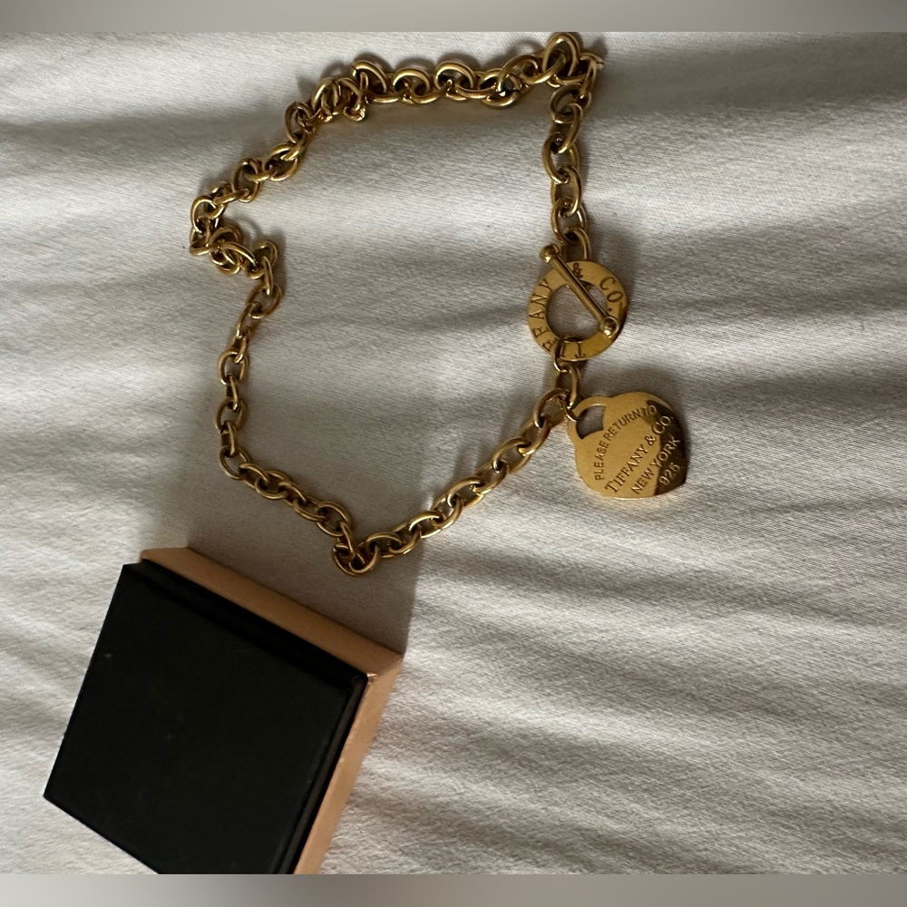TFCo Necklace Tag
